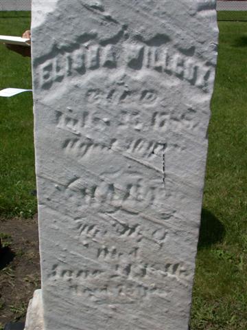 Wilcox Family Monument<BR>
Wilcox, Elisha Elijah 1752-1788 and Mary (Molly) Gates 1743-1816