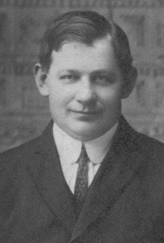 Kapusta, Ludwig - 1915  Age: 31